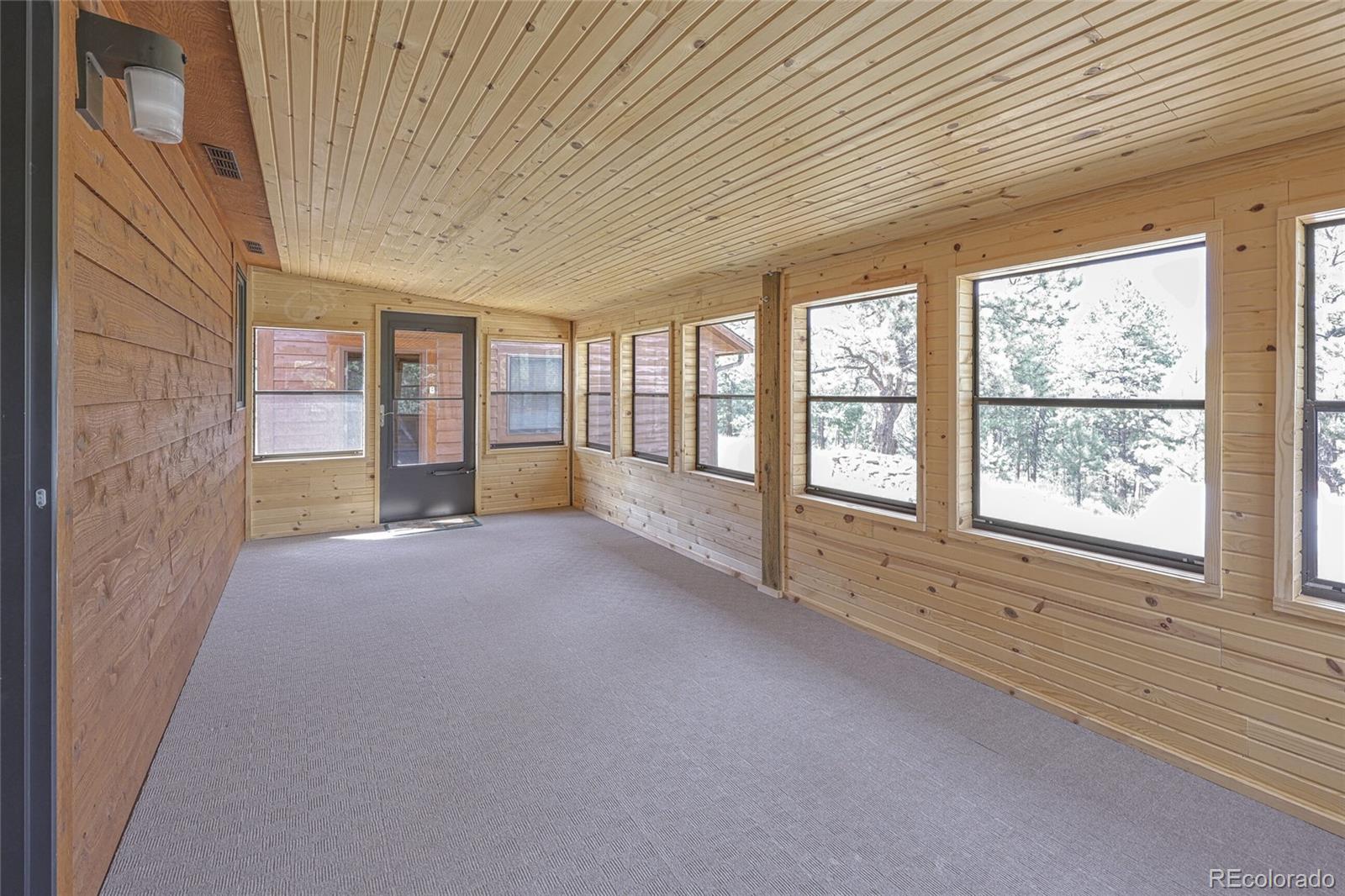 62 Cheyenne Road Florissant CO 80816