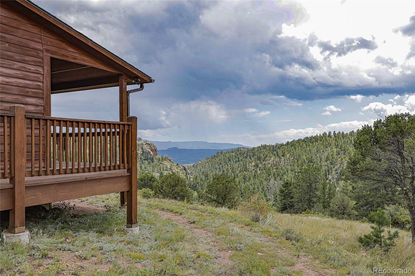 62 Cheyenne Road Florissant CO 80816