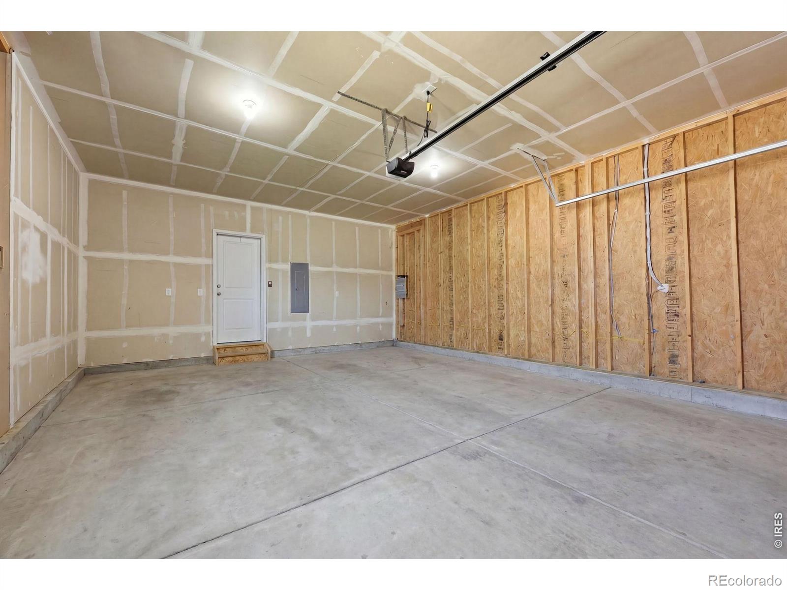 484 S 3rd Avenue Deer Trail CO 80105