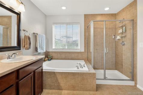 7151 S Oak Hill Circle Aurora CO 80016