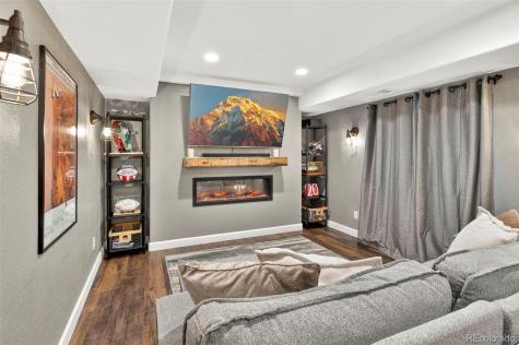 7151 S Oak Hill Circle Aurora CO 80016