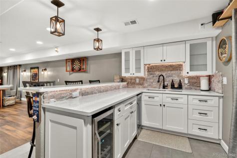 7151 S Oak Hill Circle Aurora CO 80016