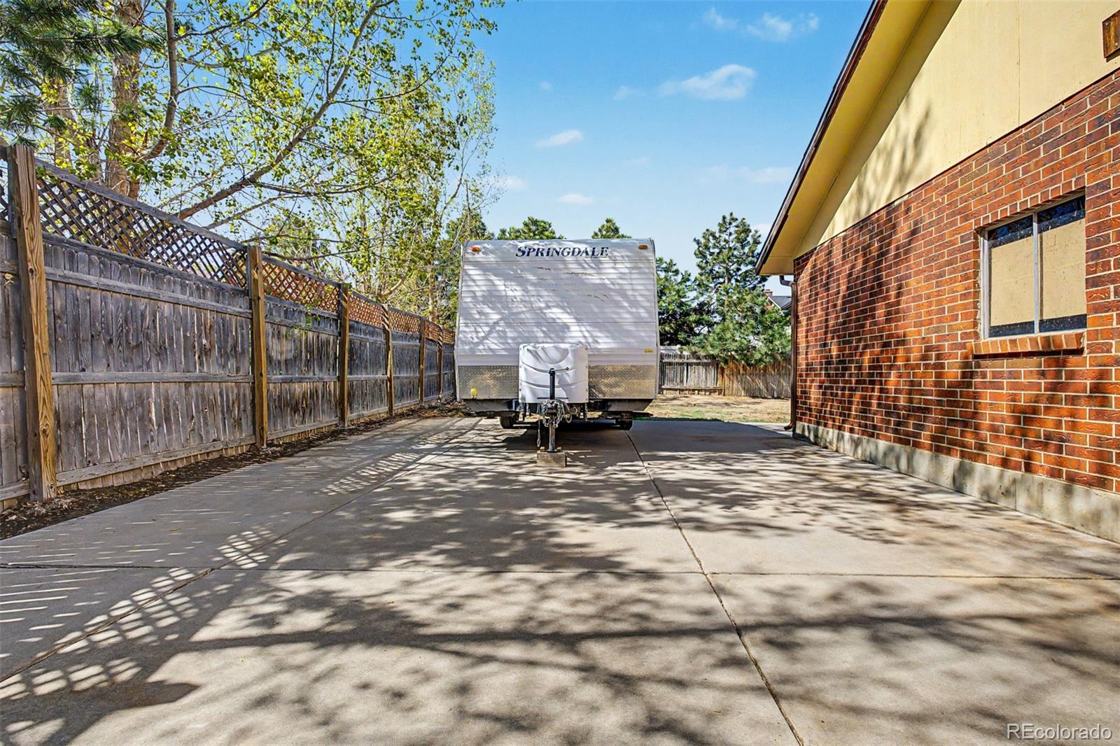 5009 Uvalda Street Denver CO 80239