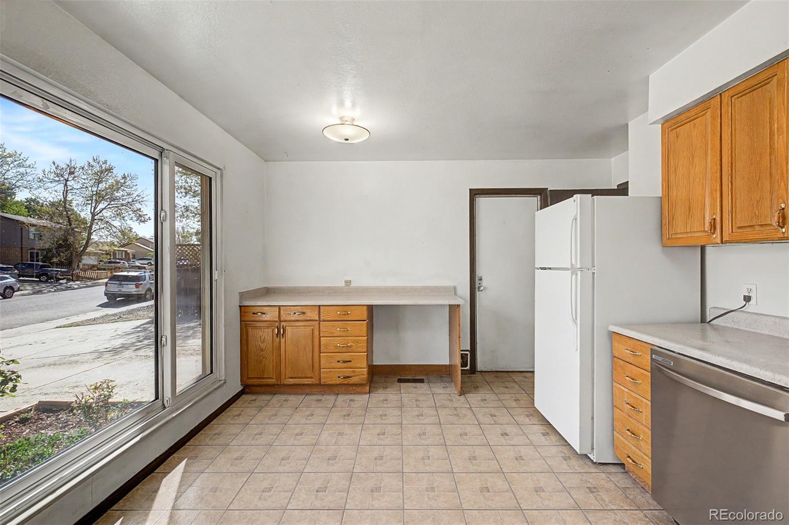 5009 Uvalda Street Denver CO 80239