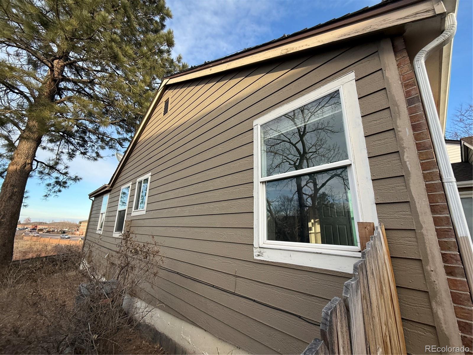 2359 E Nichols Place Centennial CO 80122