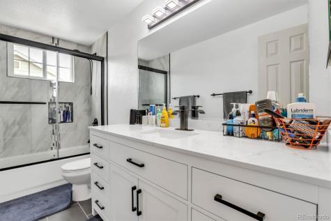 17391 E Weaver Avenue Aurora CO 80016