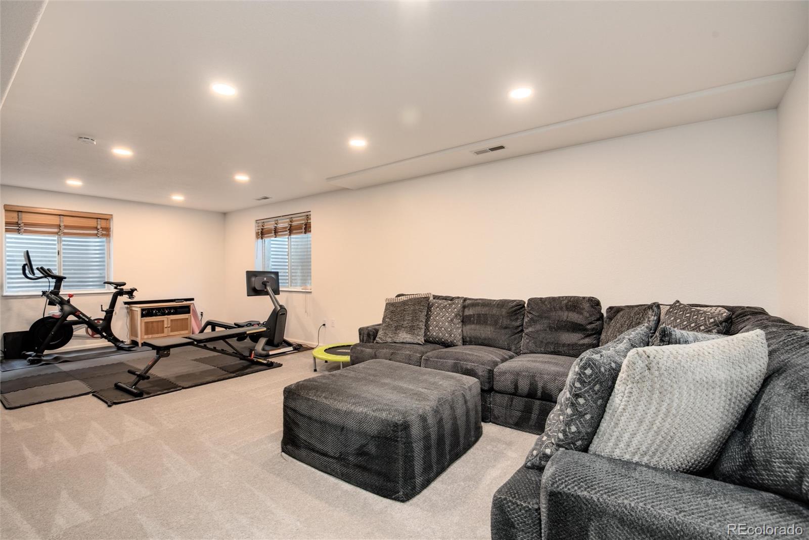 8908 Goosander Way Littleton CO 80126