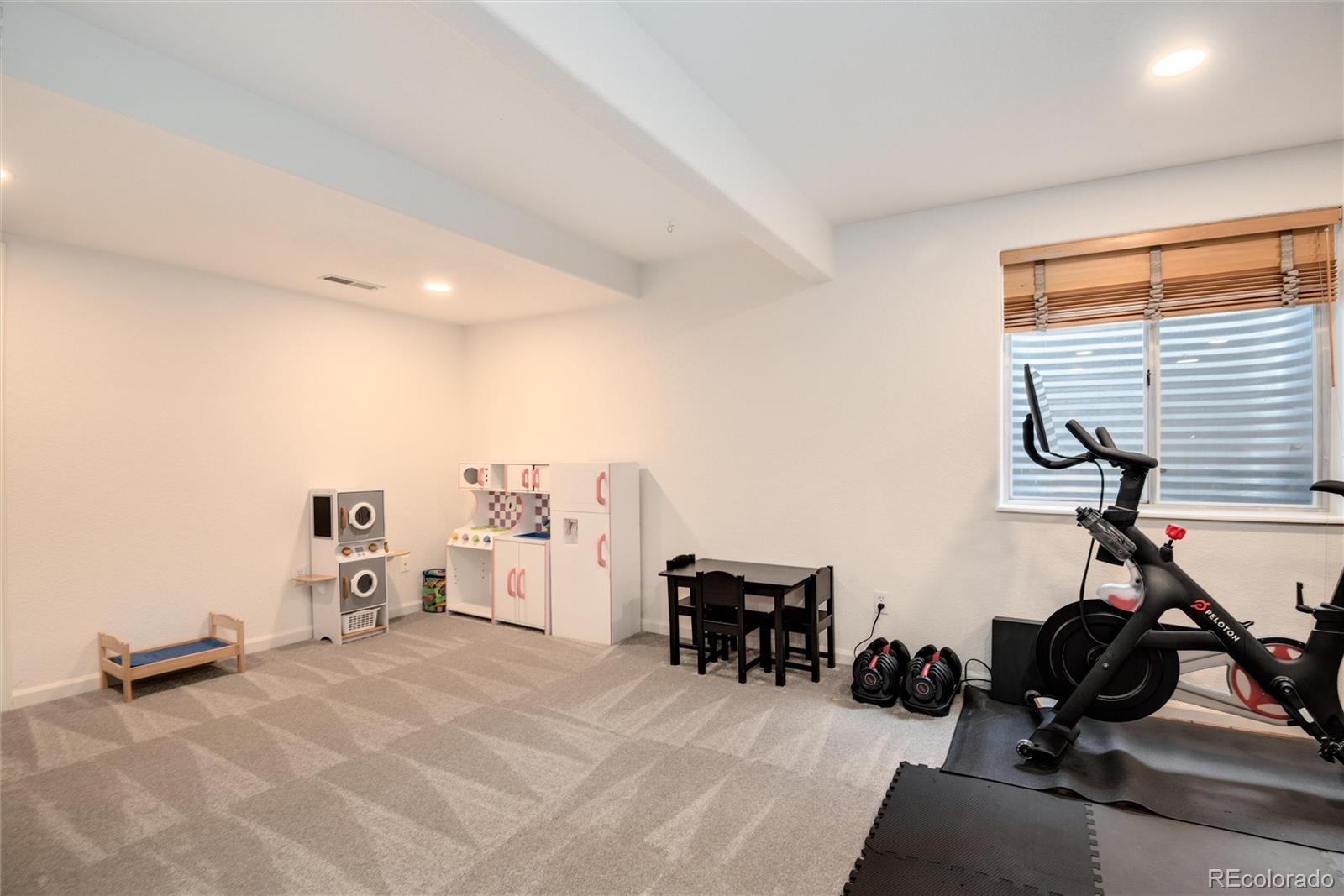 8908 Goosander Way Littleton CO 80126