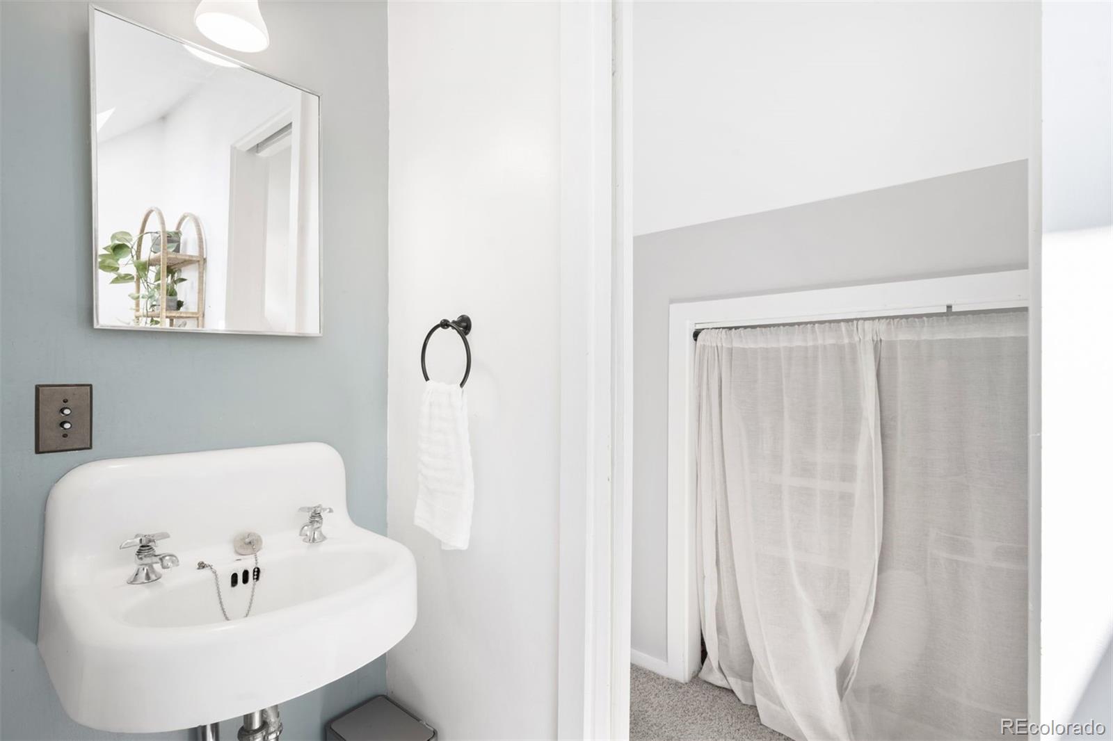 2436 N Humboldt Street Denver CO 80205
