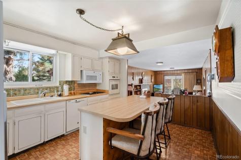 398 Uvalda Street Aurora CO 80011