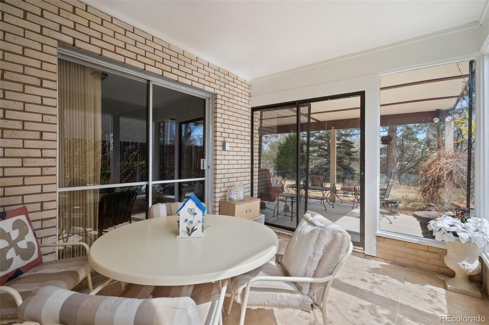 398 Uvalda Street Aurora CO 80011