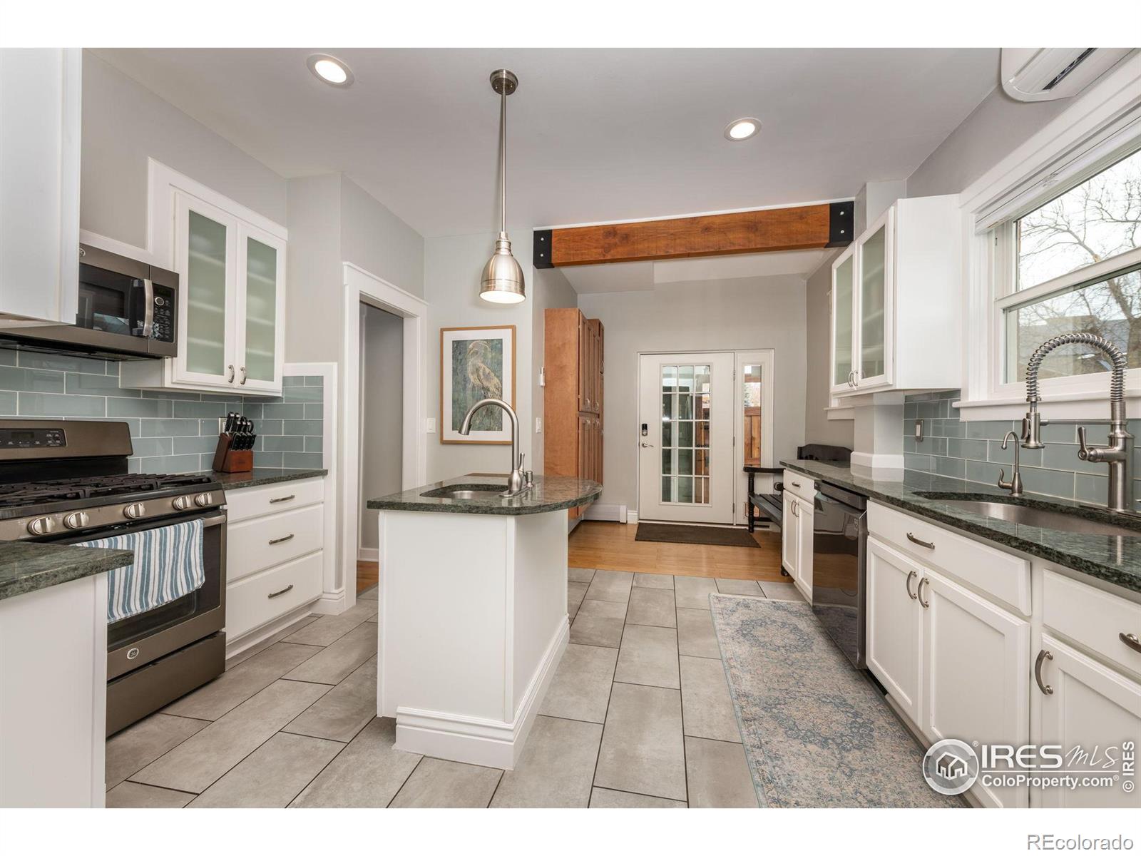 1717 Iris Avenue Boulder CO 80304
