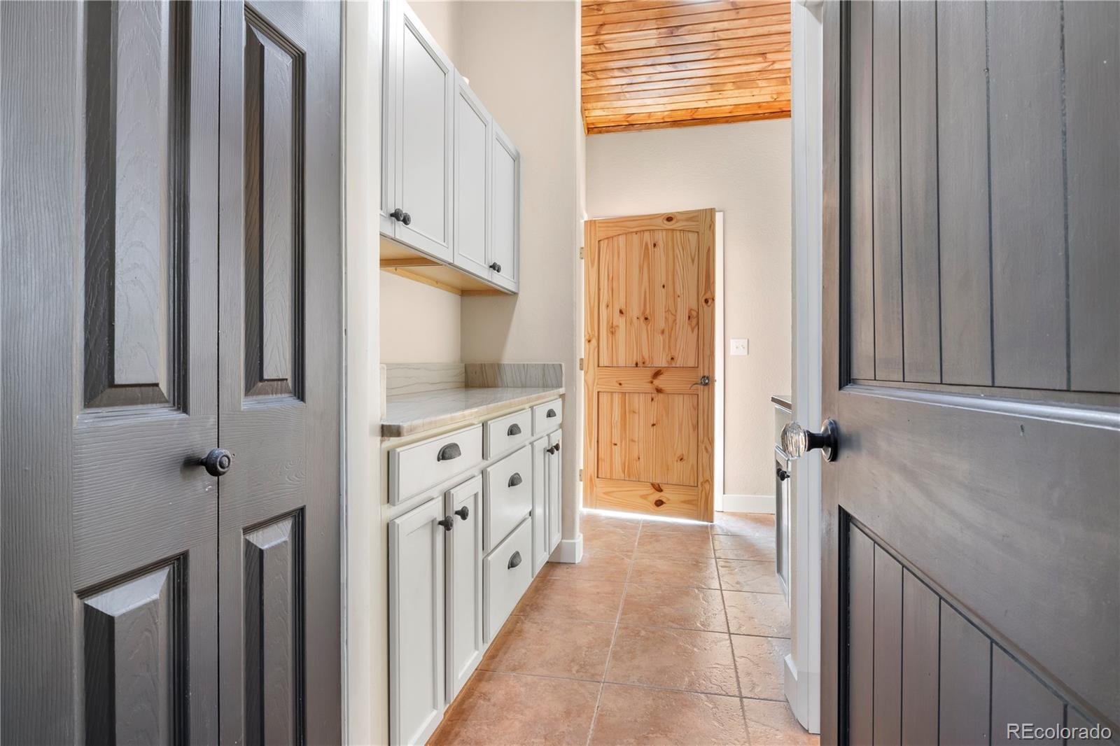 396 Mohawk Heights Florissant CO 80816