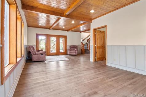 396 Mohawk Heights Florissant CO 80816