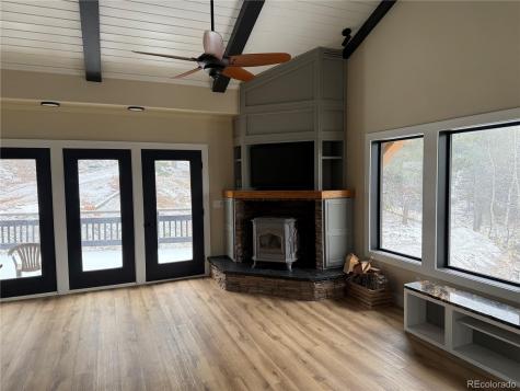 396 Mohawk Heights Florissant CO 80816