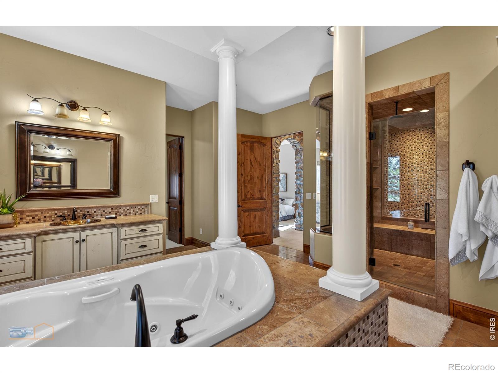 2102 Shoreside Drive Berthoud CO 80513