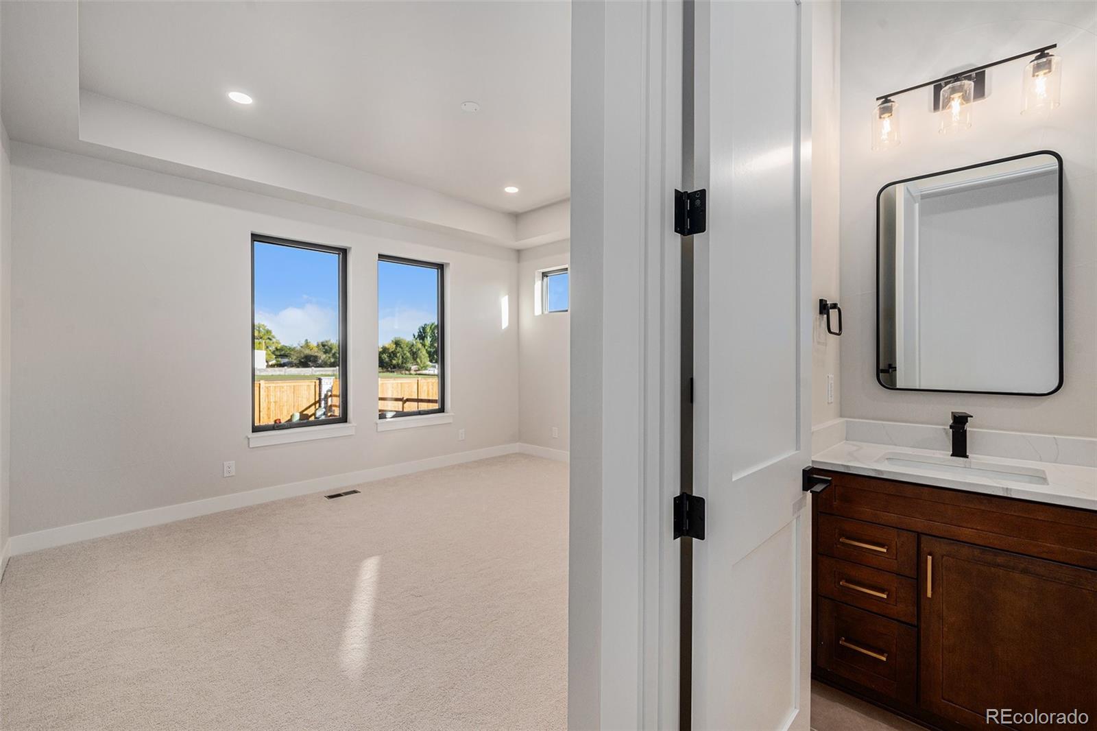 5287 Flora Way Arvada CO 80002