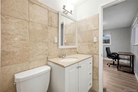 1490 S Zephyr Street Lakewood CO 80232