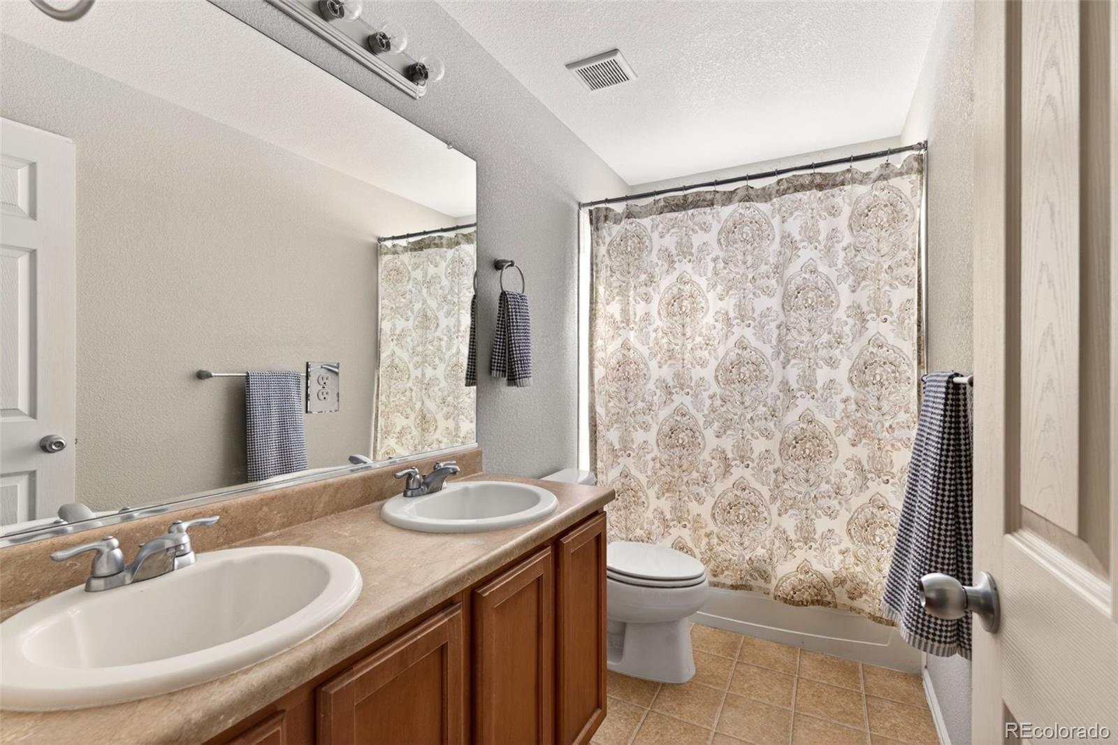 20473 E Girard Drive Aurora CO 80013