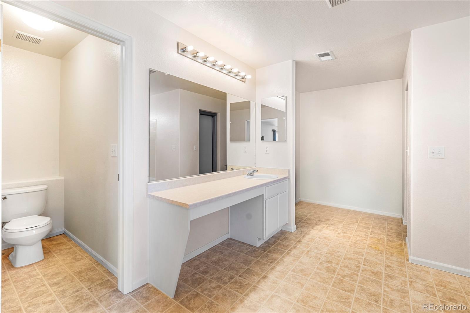 21354 E 51st Avenue Denver CO 80249