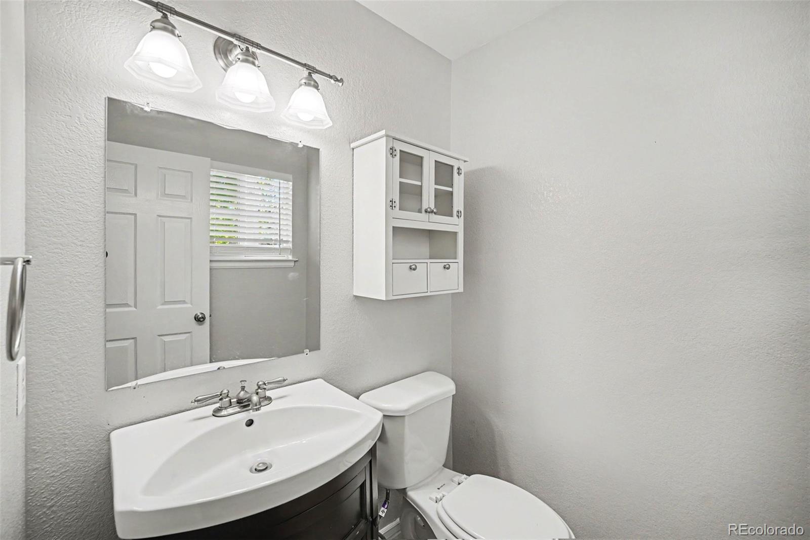 10242 Kelliwood Way Highlands Ranch CO 80126