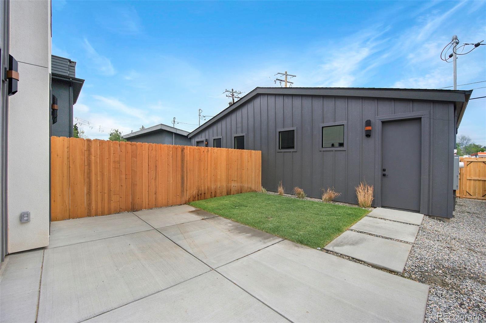 2662 S Acoma Street Denver CO 80223