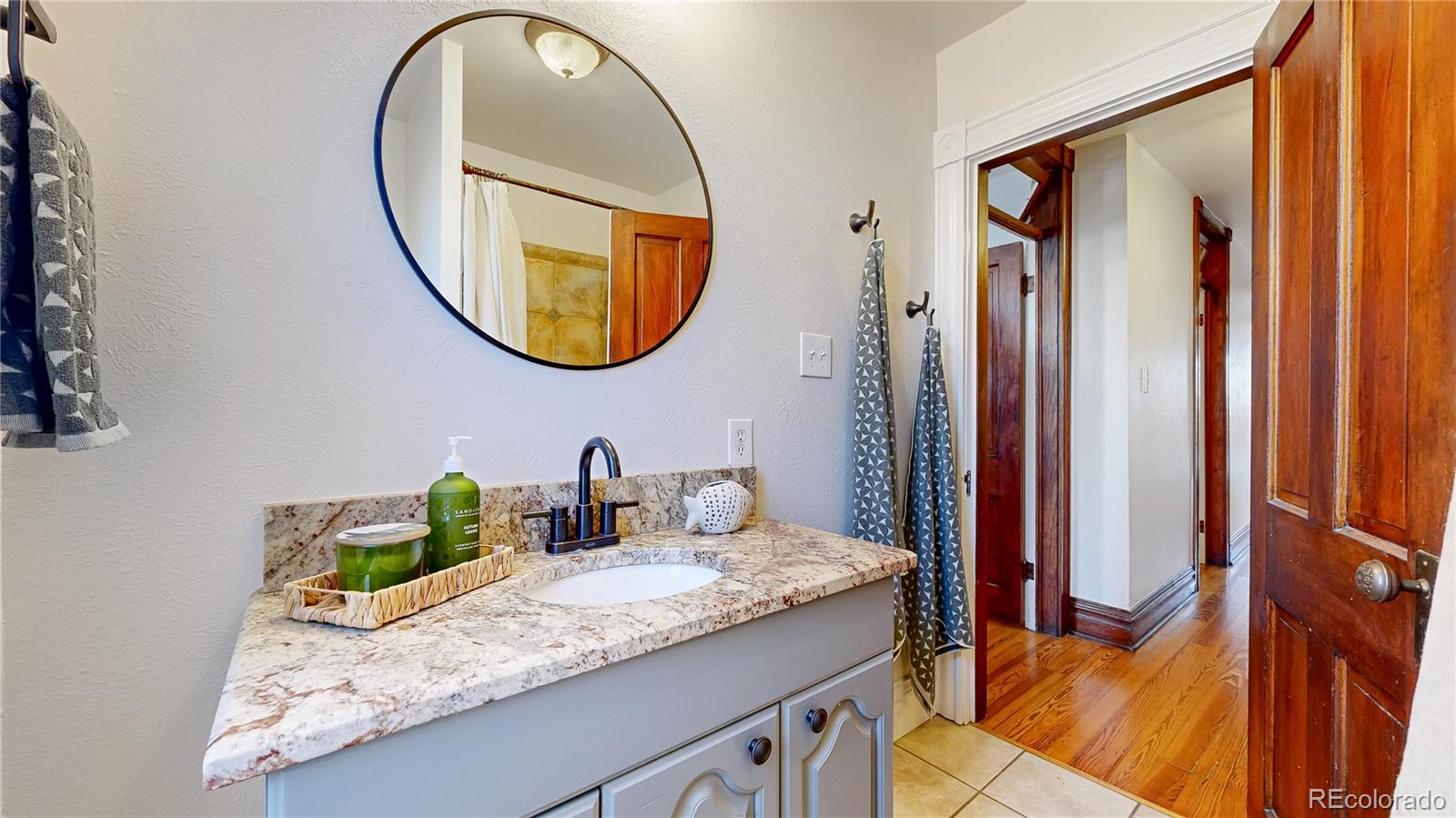39 S Grant Street Denver CO 80209