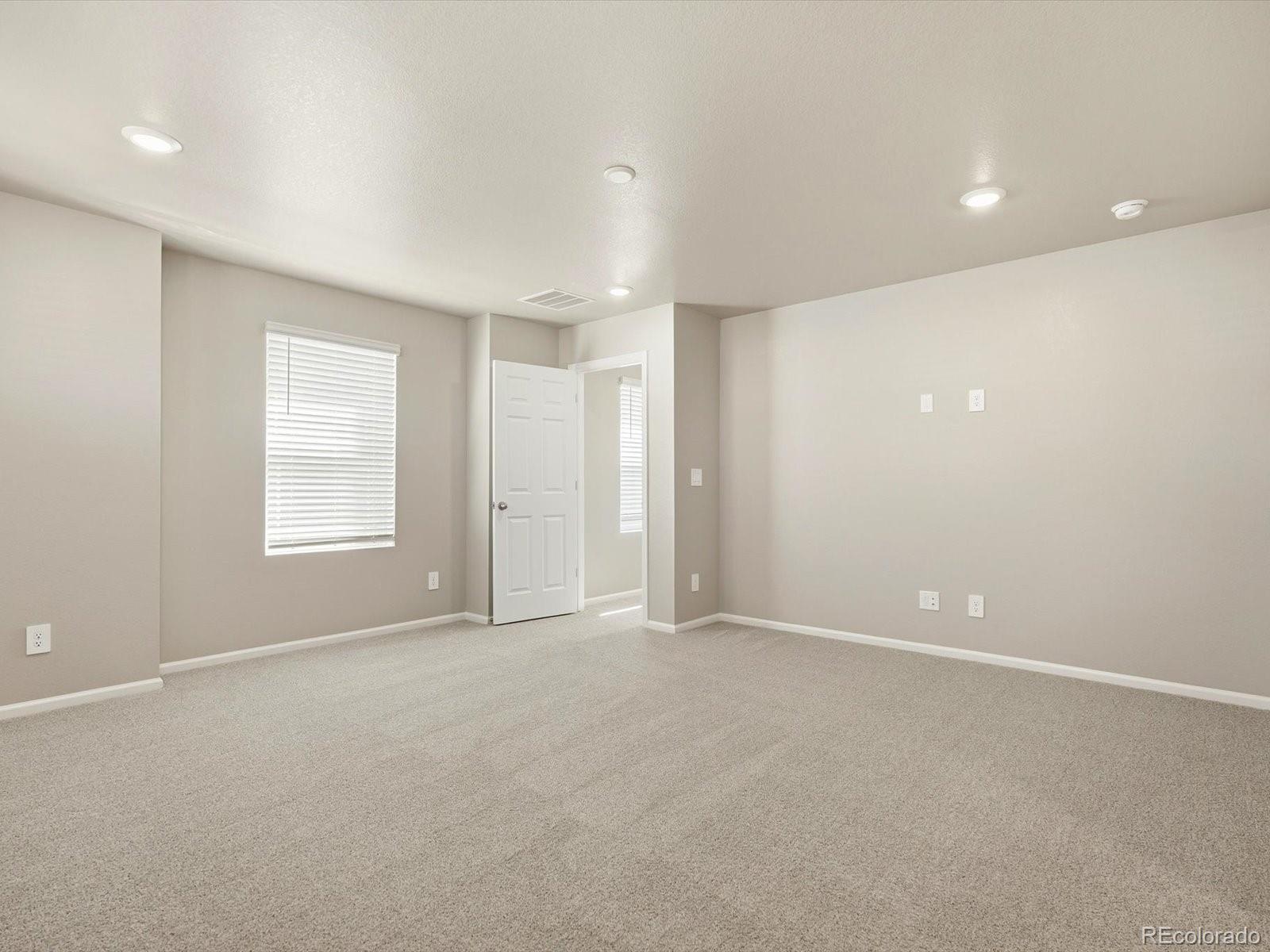 8948 Salida Street Commerce City CO 80022