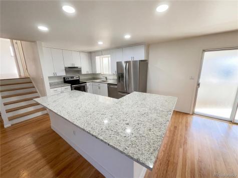 262 Victor Street Aurora CO 80011