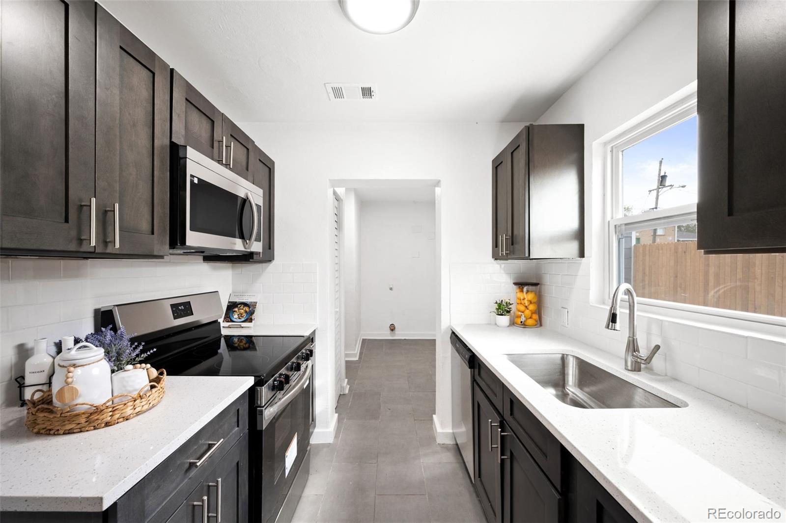 1940 Chester Street Aurora CO 80010