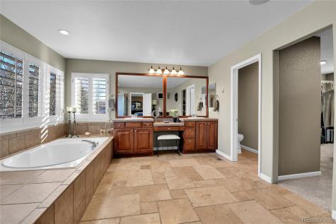 24622 E Ontario Drive Aurora CO 80016