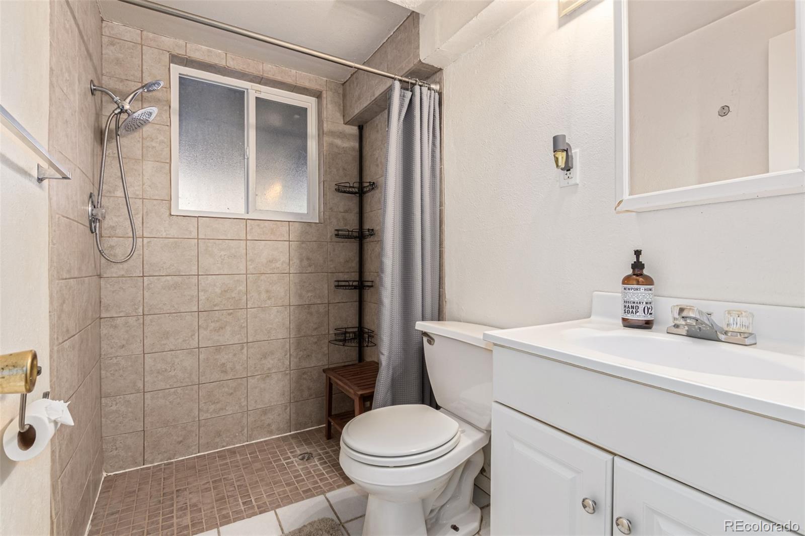 3008 Zion Street Aurora CO 80011