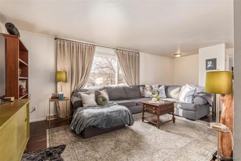 3008 Zion Street Aurora CO 80011