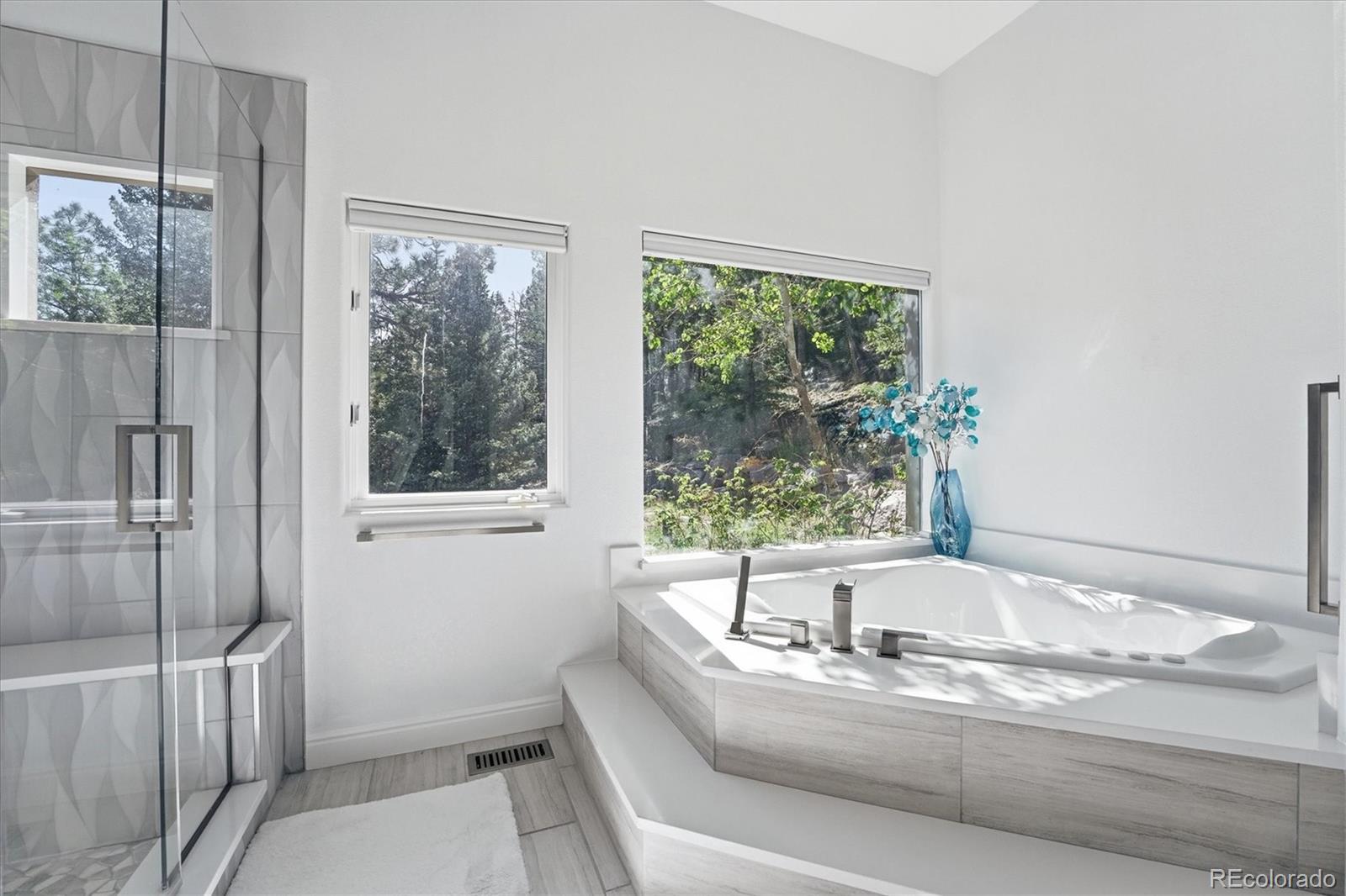 23331 Morning Rose Drive Golden CO 80401