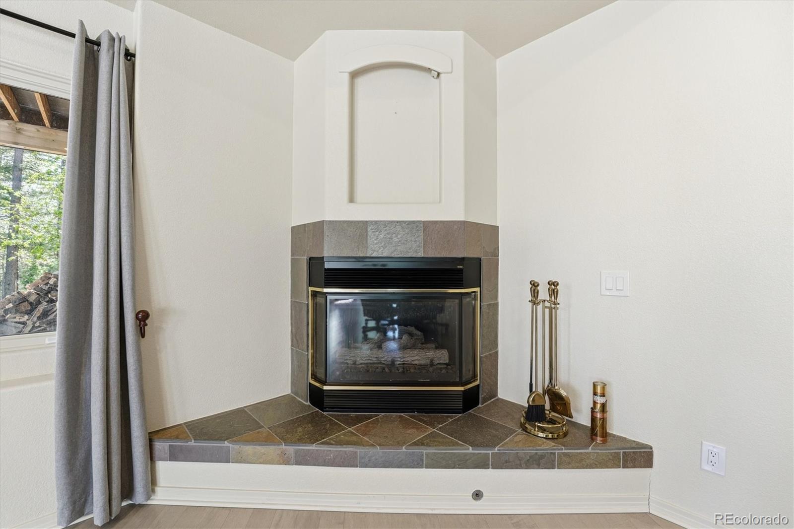 23331 Morning Rose Drive Golden CO 80401