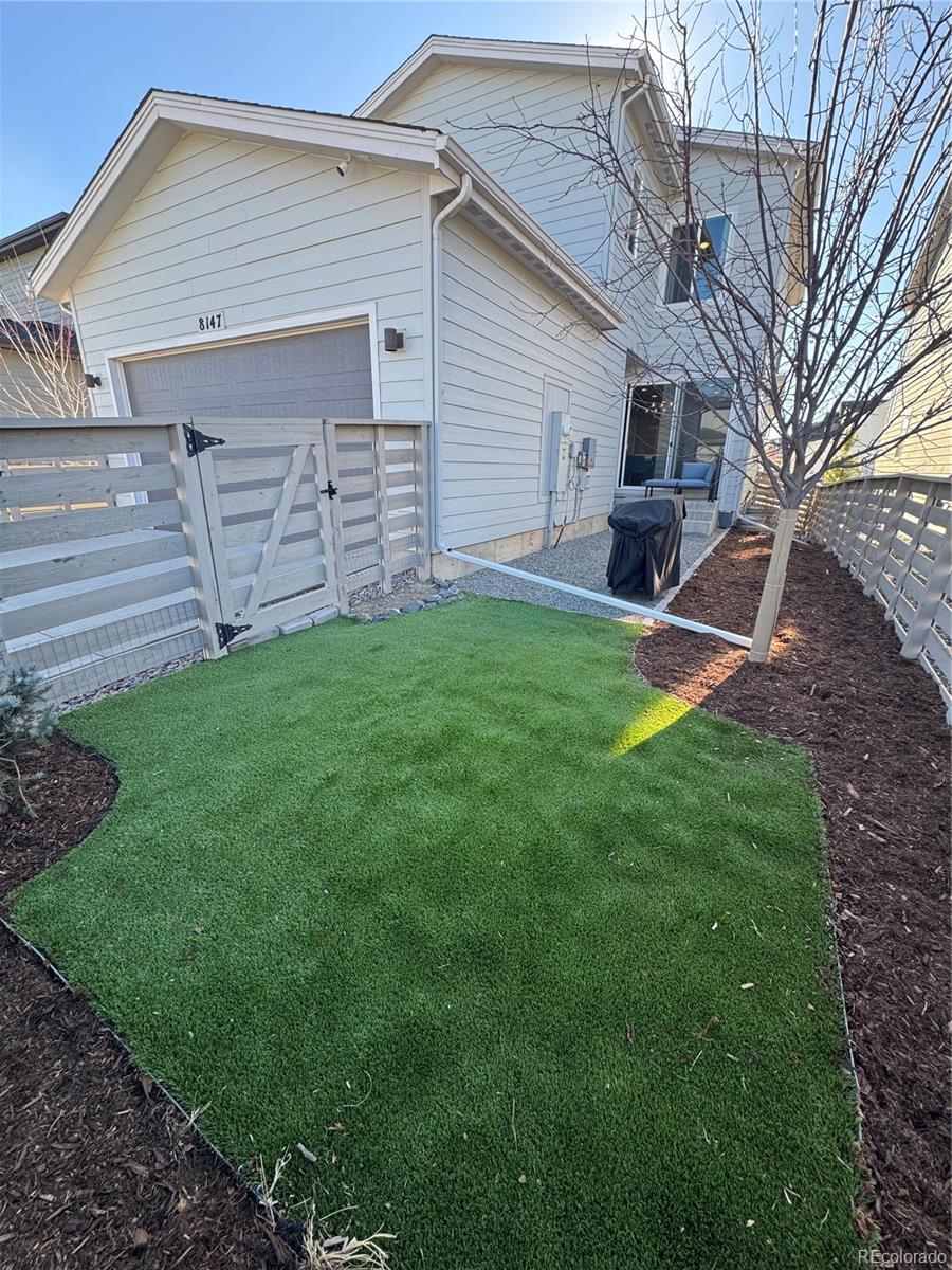 8147 Sterling Ranch Avenue Littleton CO 80125