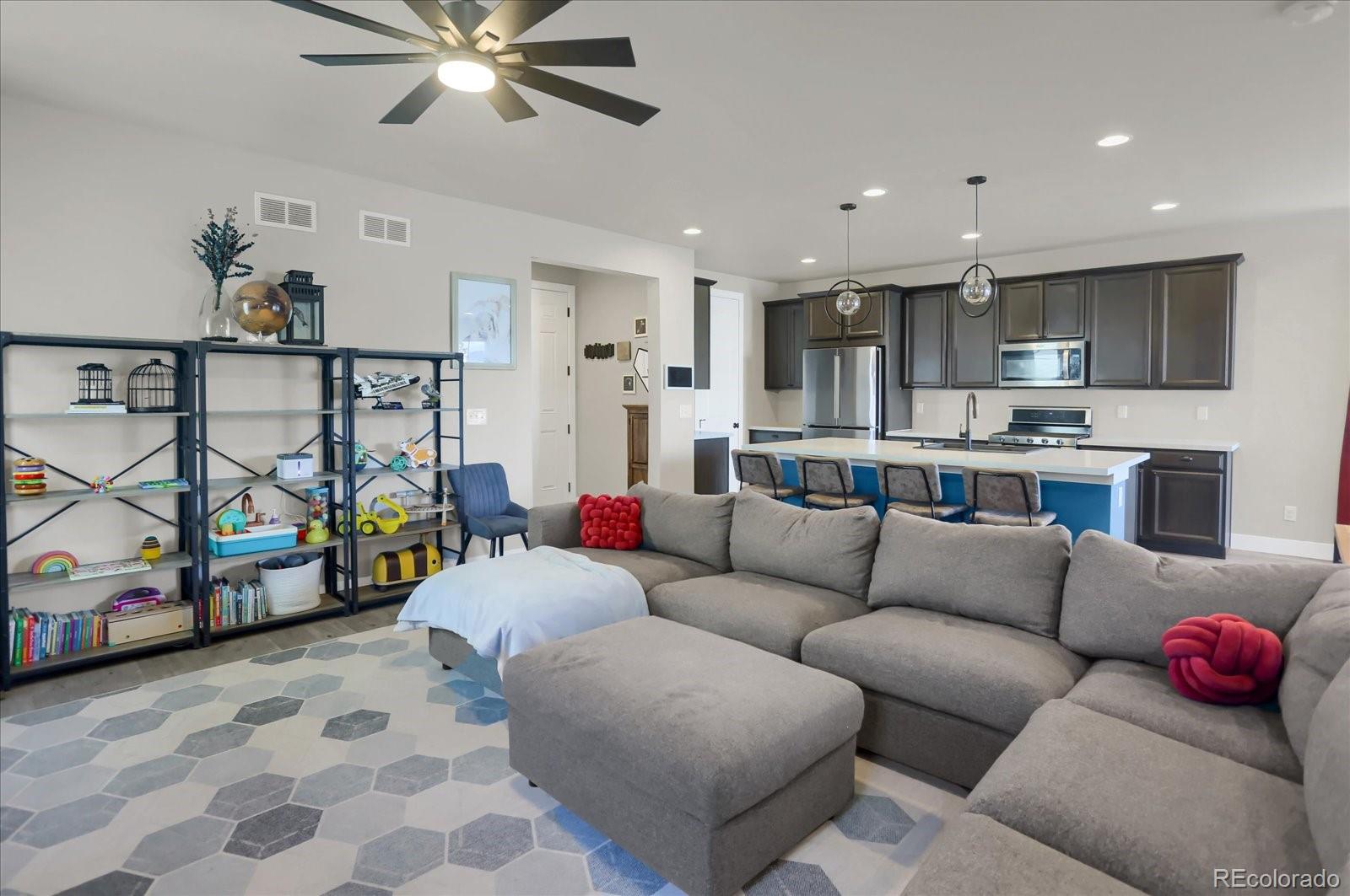 8147 Sterling Ranch Avenue Littleton CO 80125