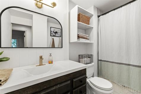 4179 E Peakview Circle Centennial CO 80121
