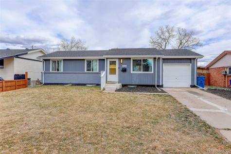 3222 Blackhawk Circle Aurora CO 80011