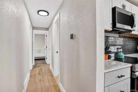 3222 Blackhawk Circle Aurora CO 80011