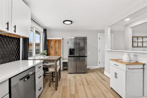 3222 Blackhawk Circle Aurora CO 80011