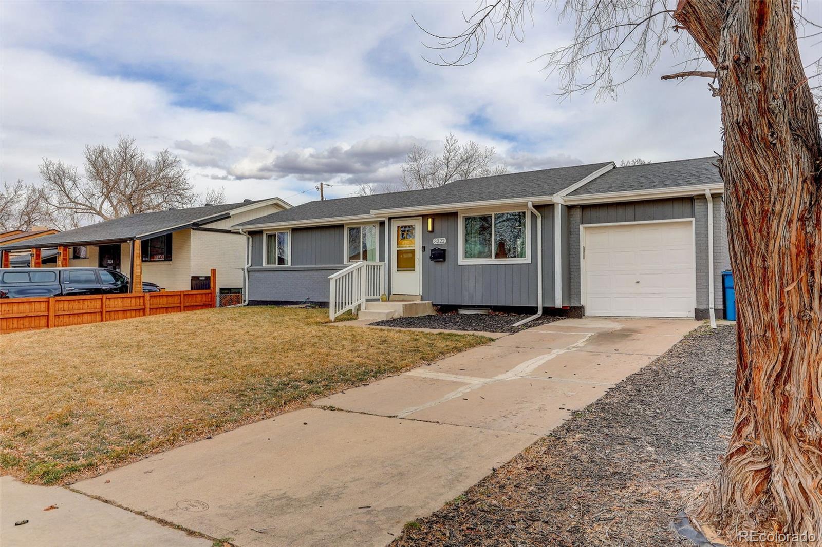 3222 Blackhawk Circle Aurora CO 80011