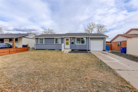 3222 Blackhawk Circle Aurora CO 80011