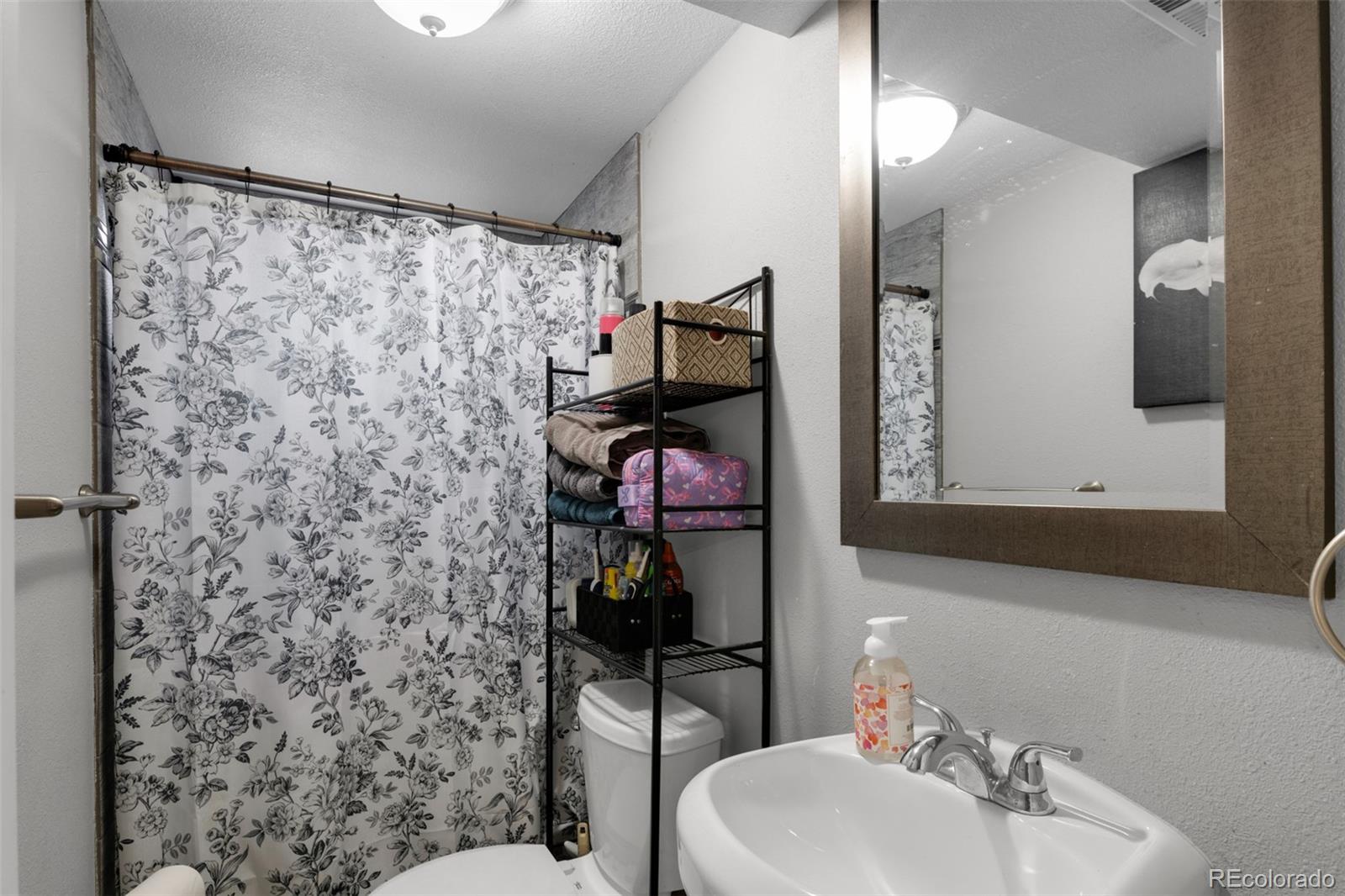 1512 Rushmore Drive Colorado Springs CO 80910