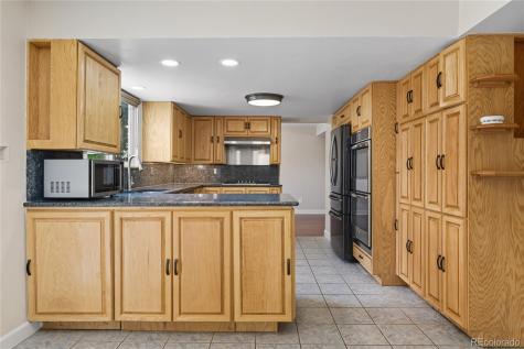 1758 S Tucson Street Aurora CO 80012