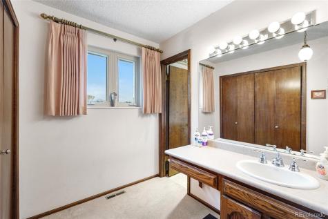 7583 W Trail South Drive Littleton CO 80125