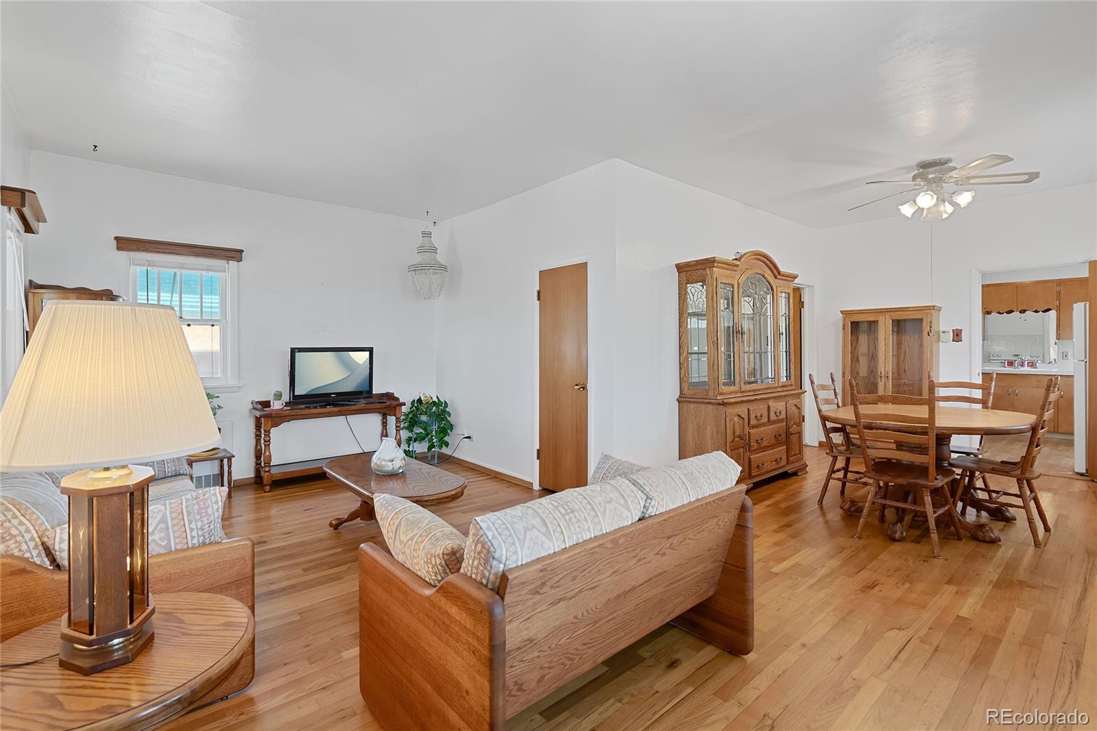 5960 Glencoe Street Commerce City CO 80022