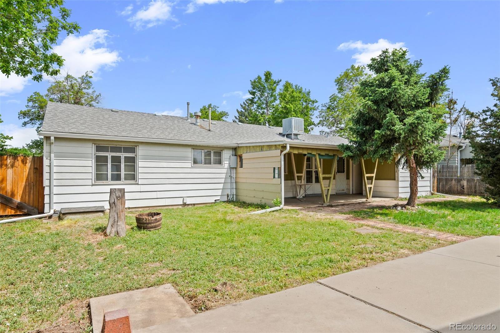 721 Geneva Street Aurora CO 80010
