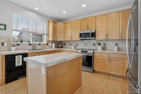 12850 Roslyn Street Thornton CO 80602