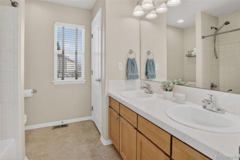 12850 Roslyn Street Thornton CO 80602